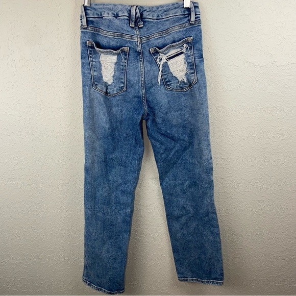 GOOD AMERICAN Good Legs Straight Distressed Pockets Jean in Indigo - Picture 2 of 8